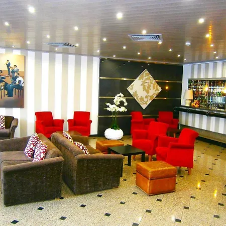 Cristal Caldas Otel 3*
