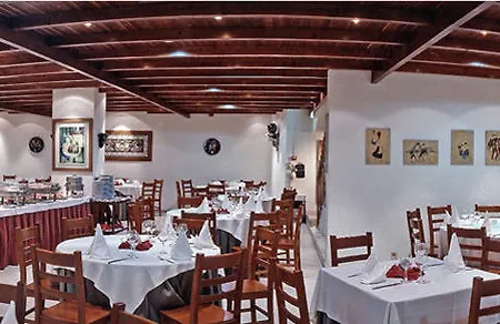 クリスタル カルダス ホテル 3*