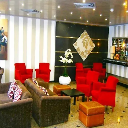 クリスタル カルダス ホテル