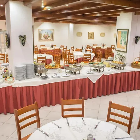 Hotel Cristal Caldas