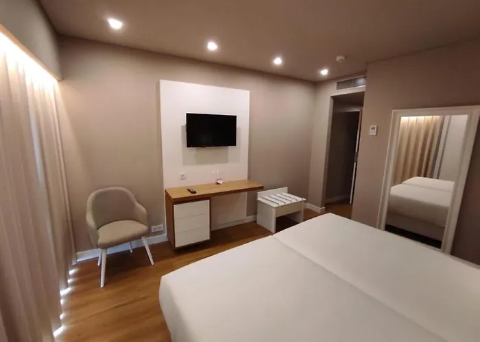 クリスタル カルダス