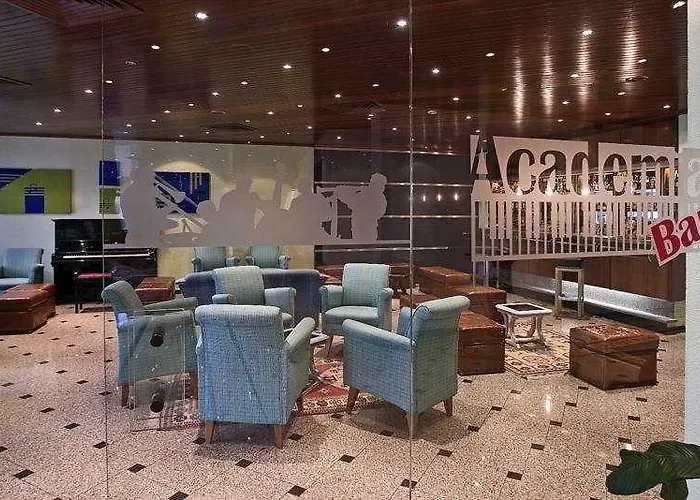 クリスタル カルダス カルダス・ダ・ライーニャ